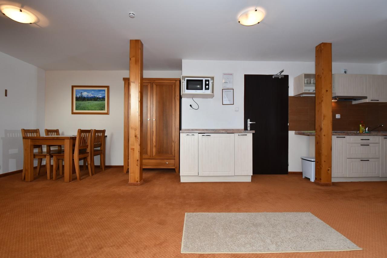 Vysoké Tatry Central Apartmany מראה חיצוני תמונה